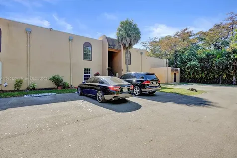 4220 NW 21st Street Lauderhill FL 33313