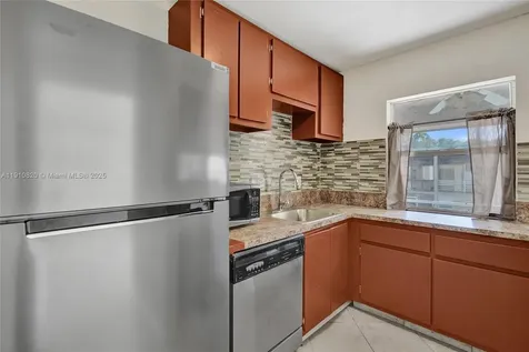 4220 NW 21st Street Lauderhill FL 33313