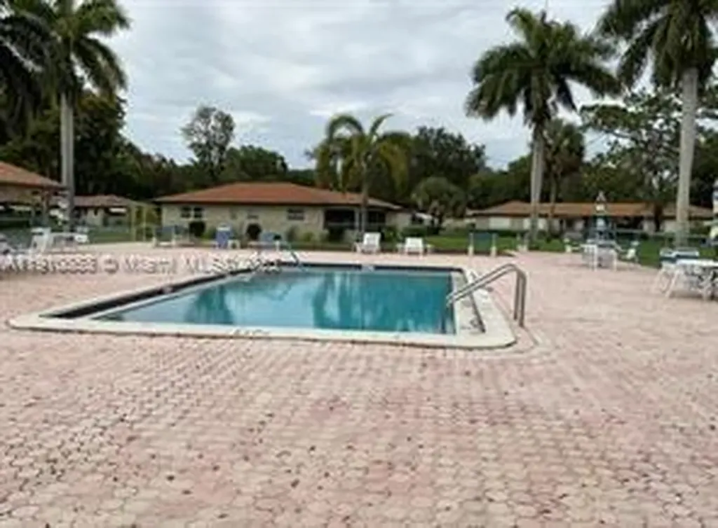 504 Sandpiper Circle Delray Beach FL 33445