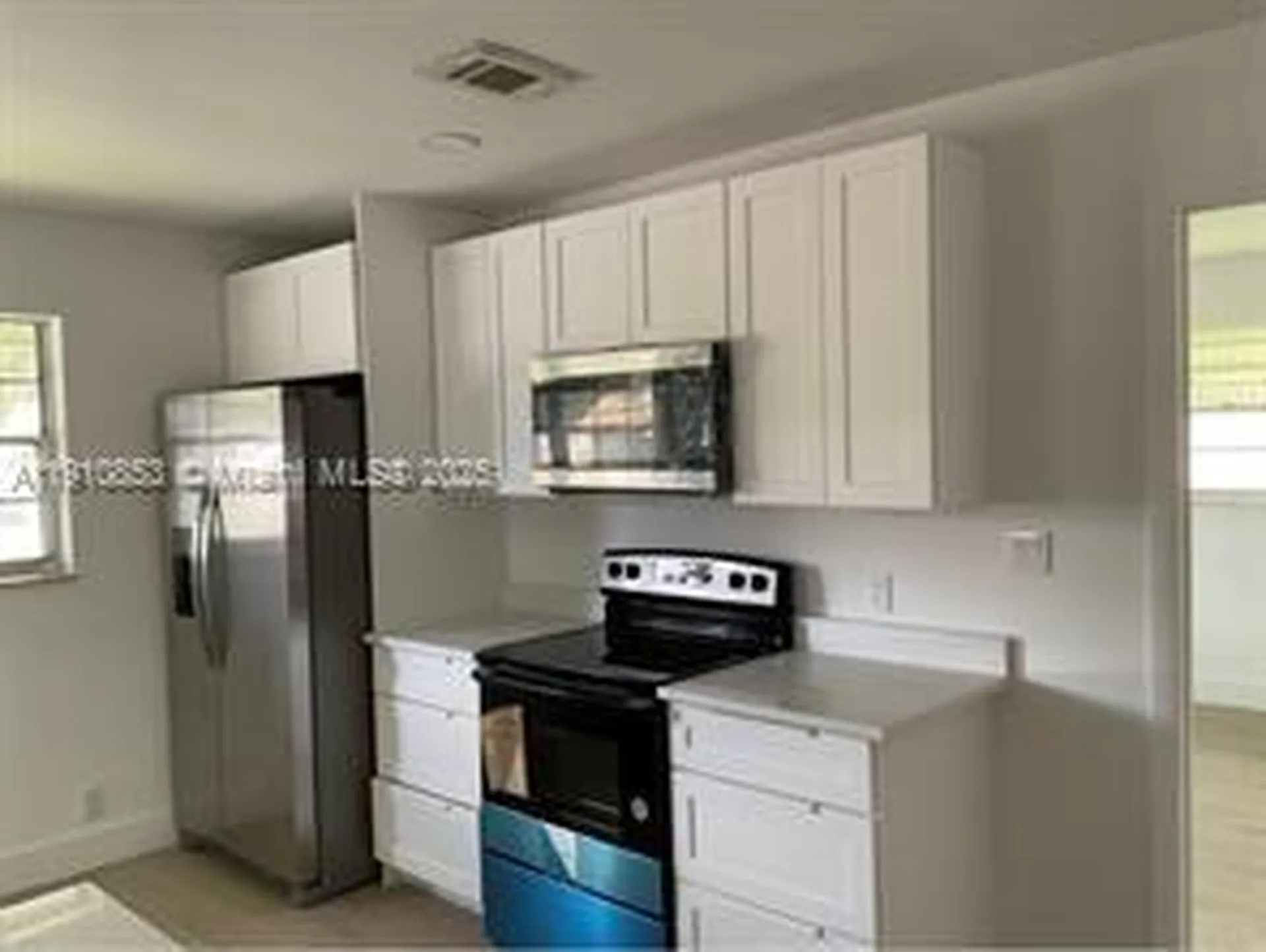 504 Sandpiper Circle Delray Beach FL 33445