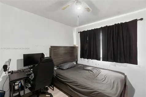 8033 NW 29 Street Sunrise FL 33322