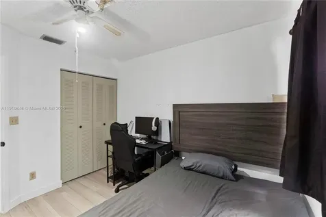 8033 NW 29 Street Sunrise FL 33322