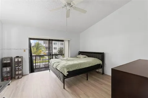 8033 NW 29 Street Sunrise FL 33322