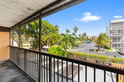8033 NW 29 Street Sunrise FL 33322