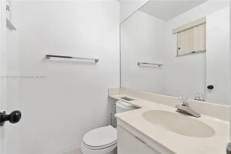 8033 NW 29 Street Sunrise FL 33322
