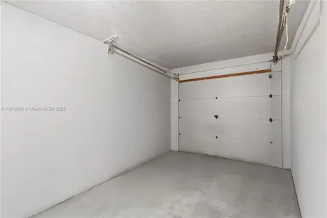 8033 NW 29 Street Sunrise FL 33322
