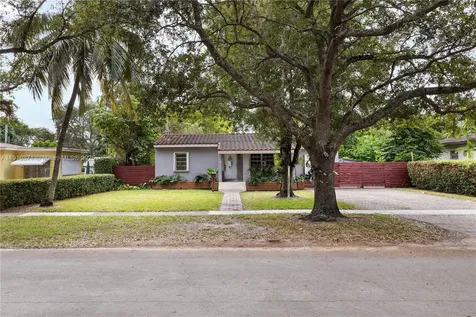 1220 Oriole Avenue Miami Springs FL 33166