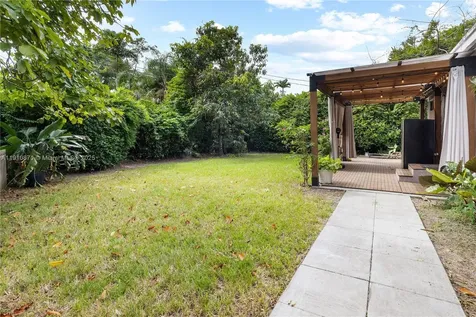 1220 Oriole Avenue Miami Springs FL 33166