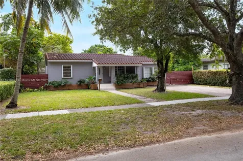 1220 Oriole Avenue Miami Springs FL 33166