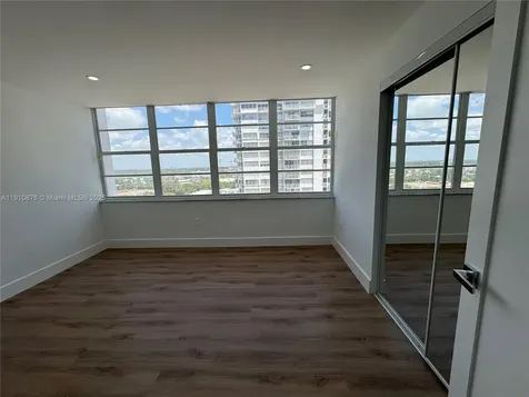 18031 Biscayne Boulevard Aventura FL 33160