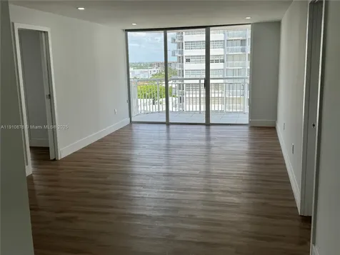 18031 Biscayne Boulevard Aventura FL 33160