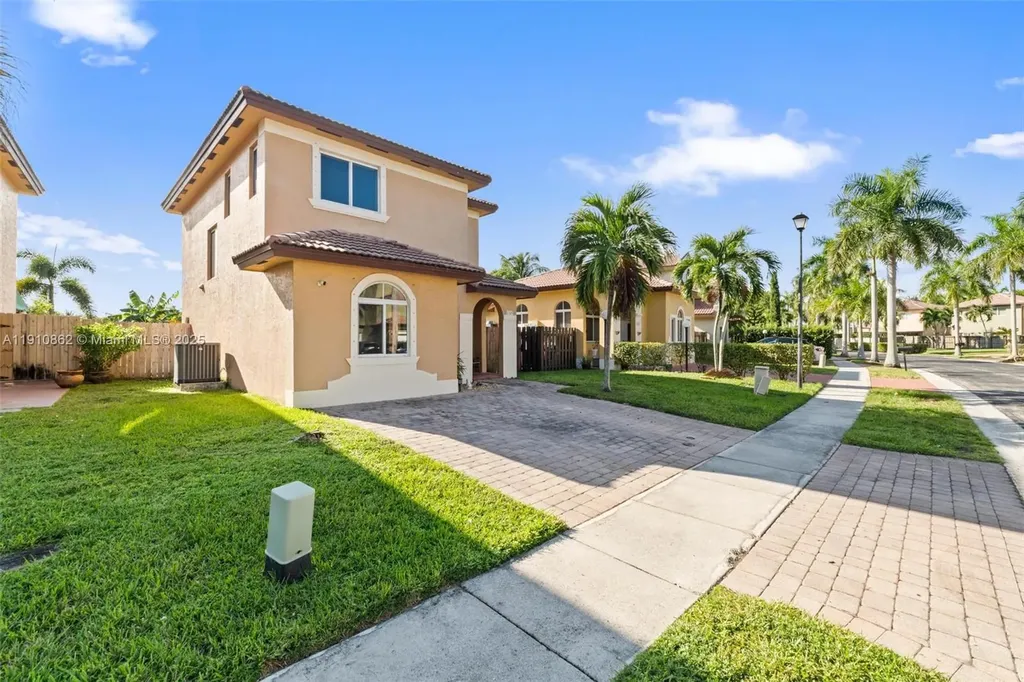 2526 NE 41st Avenue Homestead FL 33033