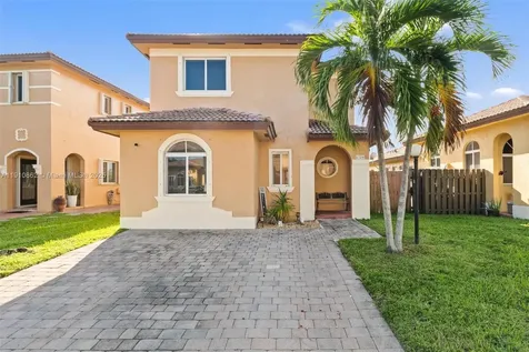 2526 NE 41st Avenue Homestead FL 33033