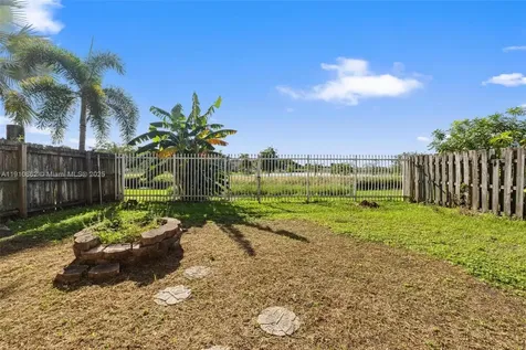 2526 NE 41st Avenue Homestead FL 33033