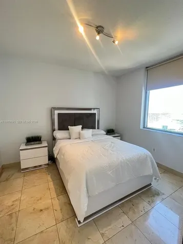 1050 Brickell Avenue Miami FL 33131