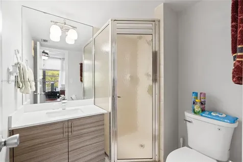 1000 Colony Point Circle Pembroke Pines FL 33026