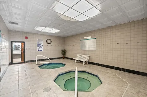 1000 Colony Point Circle Pembroke Pines FL 33026