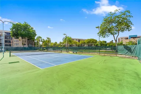 1000 Colony Point Circle Pembroke Pines FL 33026