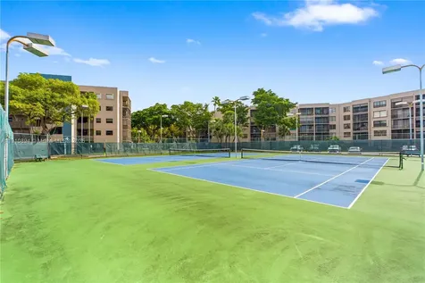 1000 Colony Point Circle Pembroke Pines FL 33026