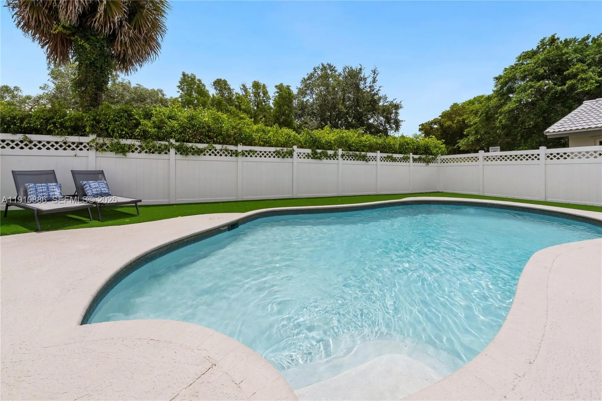 4029 NW 72nd Avenue Coral Springs FL 33065