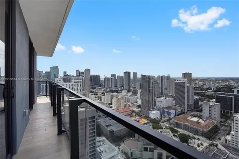 398 NE 5th Street Miami FL 33132