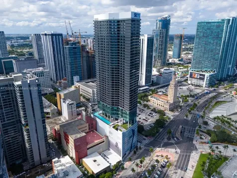 398 NE 5th Street Miami FL 33132