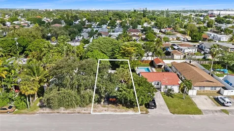2227 Cleveland Street Hollywood FL 33020