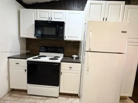2995 NW 106th Street Miami FL 33147