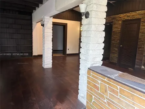 2995 NW 106th Street Miami FL 33147