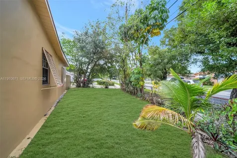 741 SW 2nd Court Hallandale Beach FL 33009