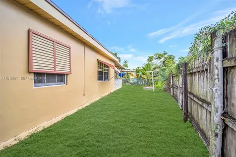 741 SW 2nd Court Hallandale Beach FL 33009