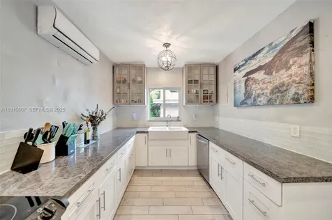 619 NE 87th Street Miami FL 33138