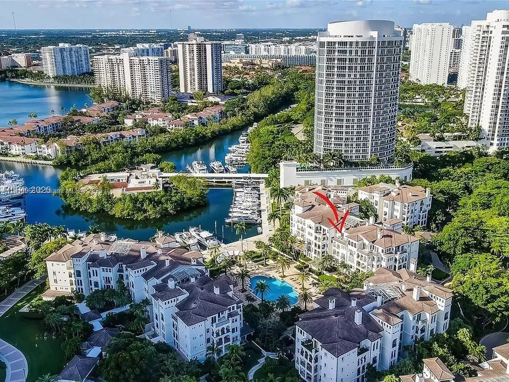 3900 Island Boulevard Aventura FL 33160