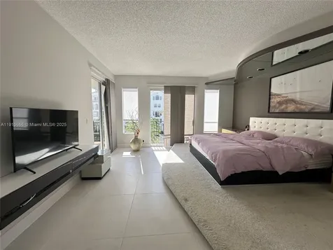 3900 Island Boulevard Aventura FL 33160