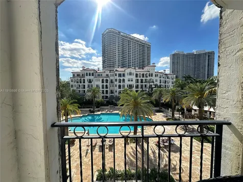 3900 Island Boulevard Aventura FL 33160