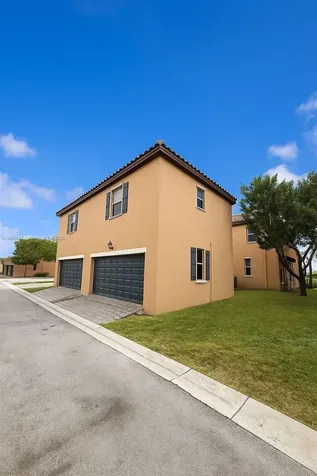 17021 SW 96th Street Miami FL 33196