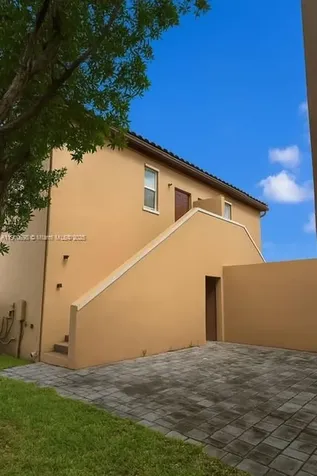 17021 SW 96th Street Miami FL 33196