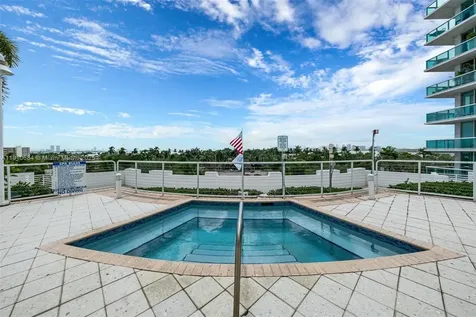 7918 Harbour Island Drive North Bay Village FL 33141