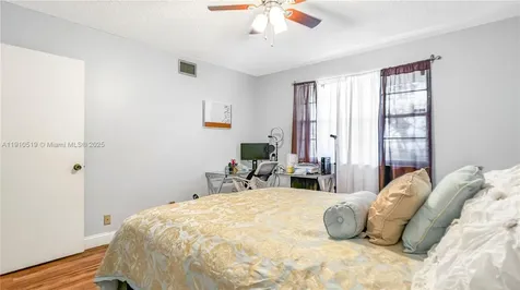 Lauderhill FL 33313