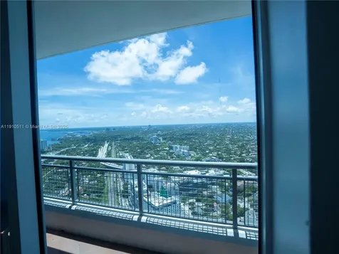 60 SW 13th Street Miami FL 33130