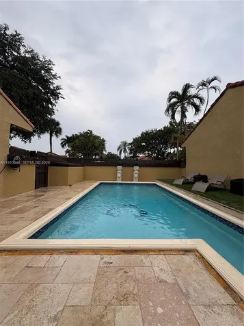 20305 NE 10th Court Miami FL 33179
