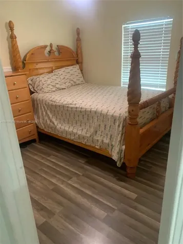 321 SW 76th Terrace North Lauderdale FL 33068