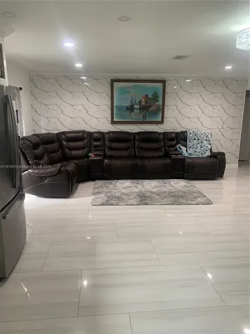321 SW 76th Terrace North Lauderdale FL 33068