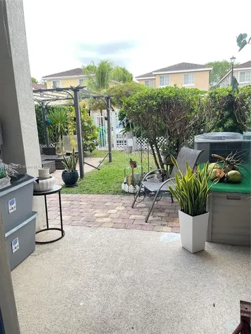 27563 SW 139th Passage Homestead FL 33032
