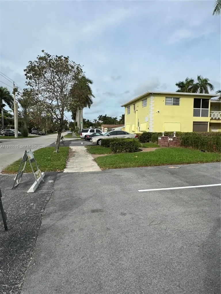 1501 Arthur Street Hollywood FL 33020
