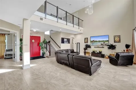 6804 N Stillwater Shores Drive Davie FL 33314