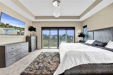 6804 N Stillwater Shores Drive Davie FL 33314