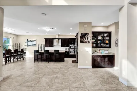 6804 N Stillwater Shores Drive Davie FL 33314