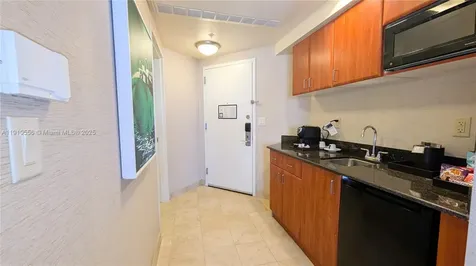 18001 Collins Avenue Sunny Isles Beach FL 33160