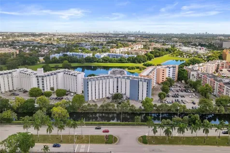 9686 Fontainebleau Boulevard Miami FL 33172
